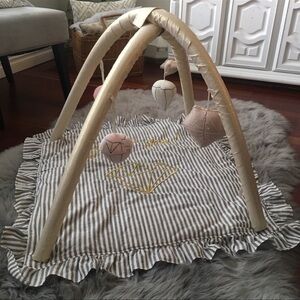 Emily & Merritt Pottery Barn Kids Baby Play Mat Activity Gym Diamond Gem